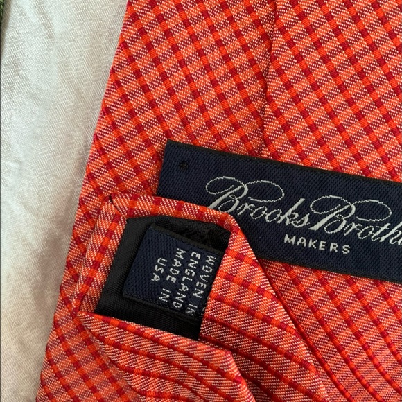 Set of two Brooks Brothers men's ties - Picture 2 of 4